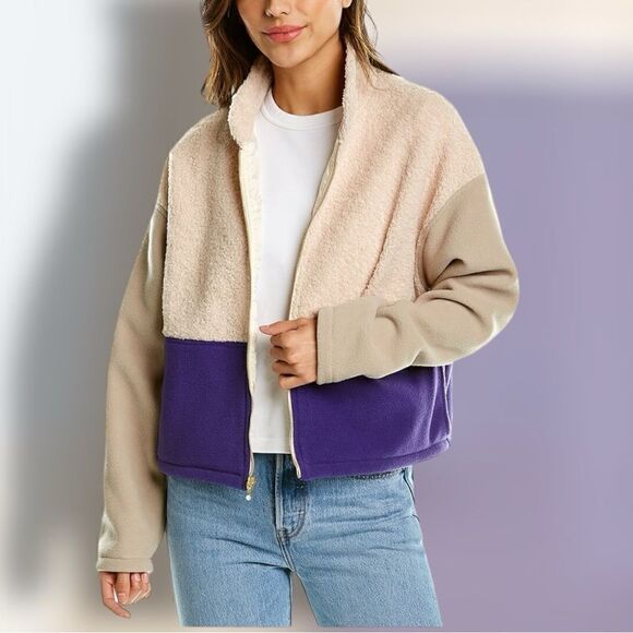 ✨🛍️Add a Women’s Mystery Box to any full priced purchase for $25 / 5 lb 🛍️✨ - Picture 6 of 16